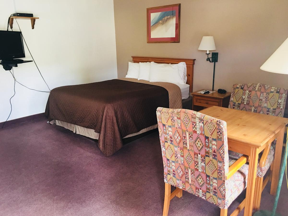Redwood Arms Motel Paonia Kültér fotó